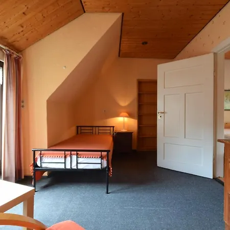 Πανσιόν Bmb Monteurzimmer / Brake (Wesermarsch)